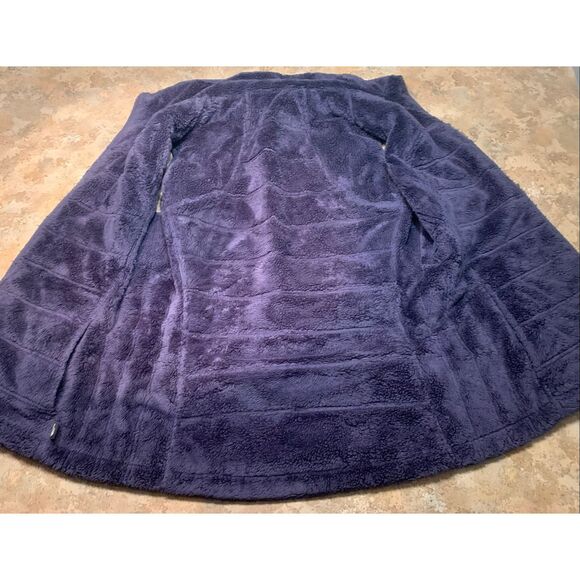 The North Face Purple Mossbud PRIMALOFT Reversible Insulated Jacket Vest sz M - Picture 4 of 9